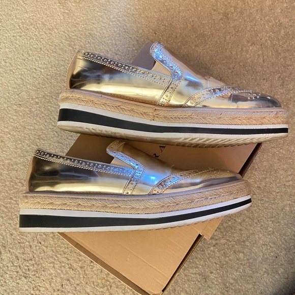 ZARA -SLIPPER PLATFORM / GOLD COLOR - Picture 2 of 7